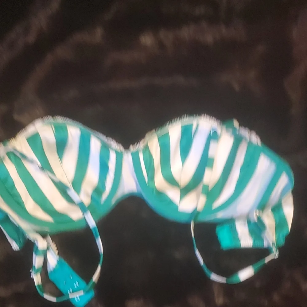 NWOT FLEUR DU MAL  EVE BRA IN RIVIERA STRIPE,  SZ: 32 D. /32F